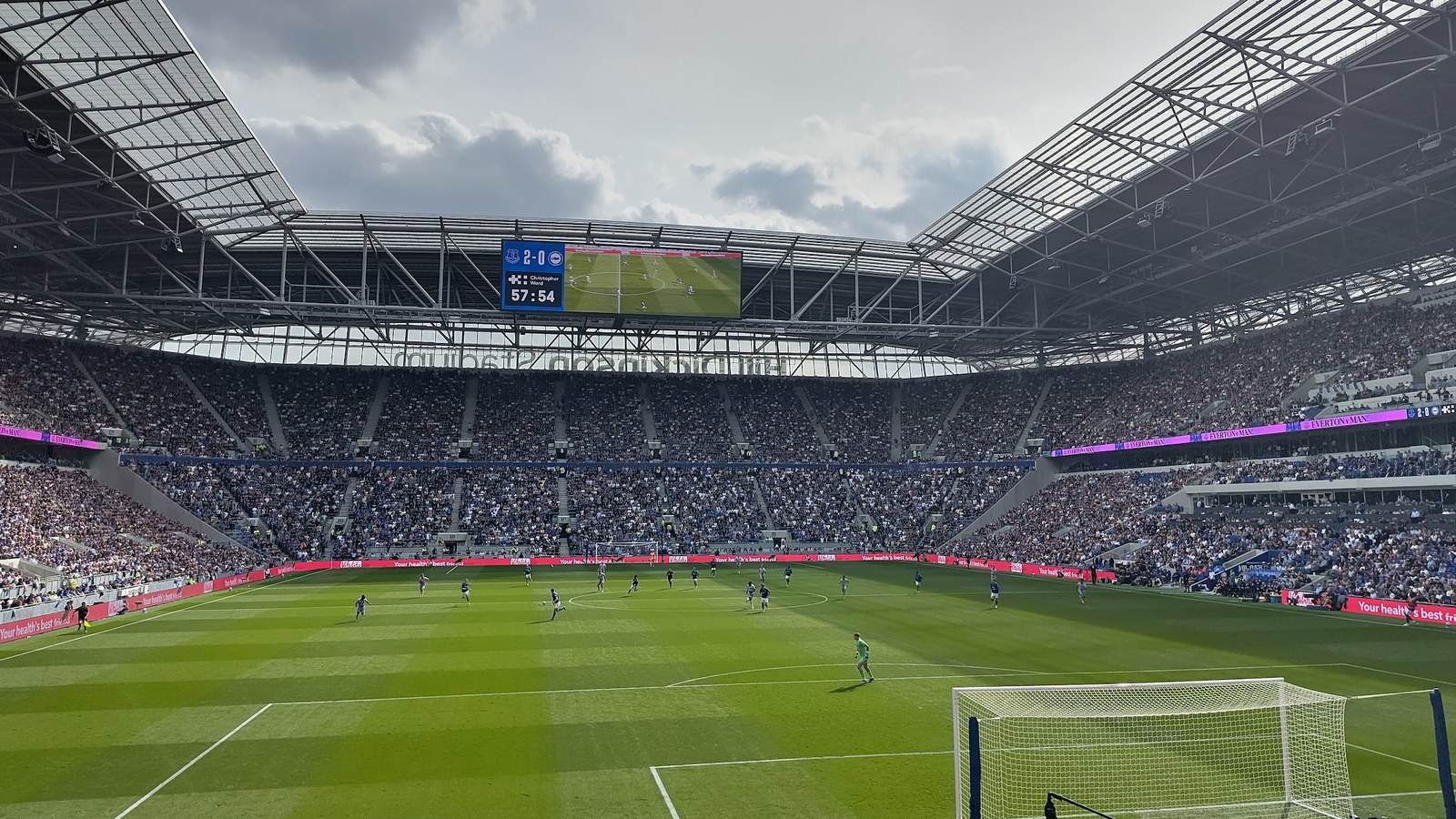 Everton–Newcastle 3–1: Barry och Hackney sköt Everton till kvartsfinal – stökigt slut i ligacupen